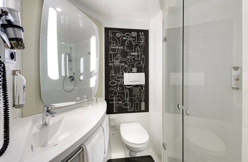 City Centre Glasgow Hotel | Ibis Glasgow City Centre – Sauchiehall St