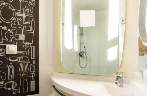 Honfleur Hotel | ibis Honfleur