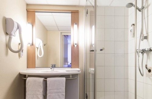 Issoire Hotel | ibis Issoire