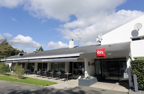 Change Hotel | Ibis Laval le Relais d'Armor