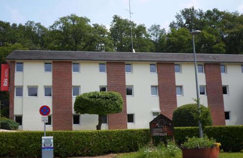 Fourmies Hotel | ibis les Etangs des Moines