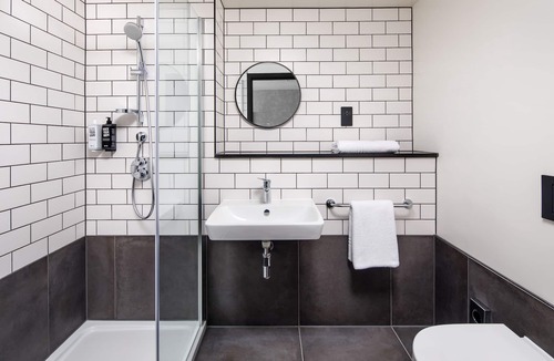 Sutton Central Hotel | ibis London Sutton Point