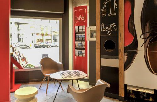 Saint Michel - Mairie Hotel | ibis Lyon Centre