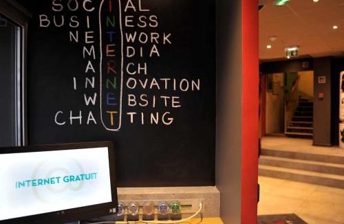 Saint Michel - Mairie Hotel | ibis Lyon Centre