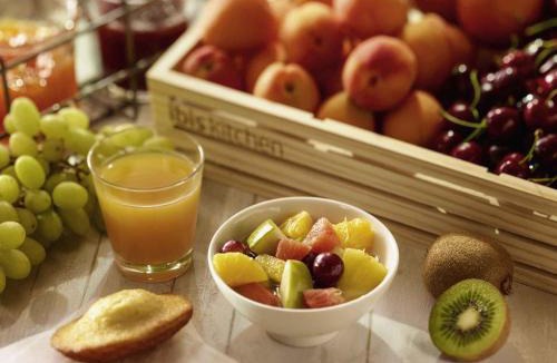 Beynost Hotel | ibis Lyon Est Beynost
