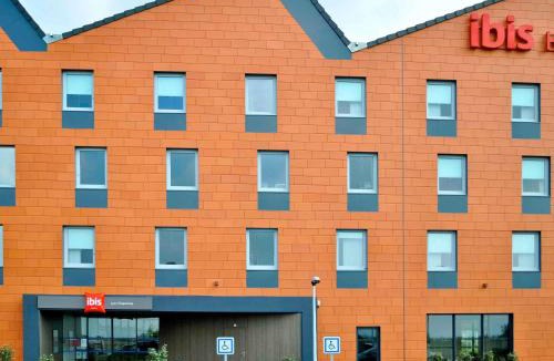 Chaponnay Hotel | ibis Lyon Est Chaponnay