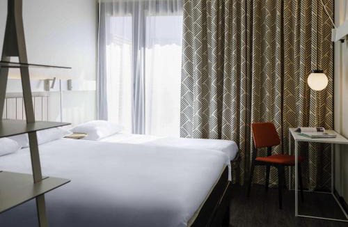 Jonage Hotel | ibis Lyon Est Meyzieu