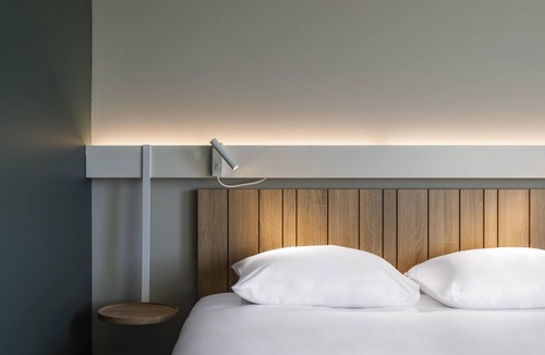 Jonage Hotel | ibis Lyon Meyzieu