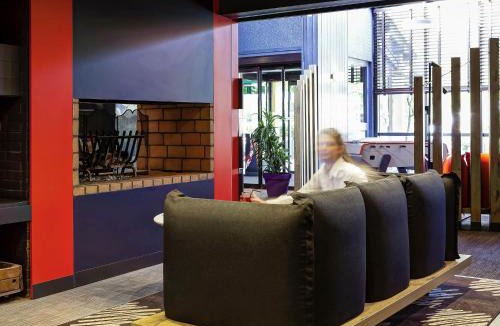 Dardilly Hotel | ibis Lyon Nord