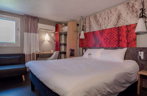 Chasse-sur-Rhone Hotel | ibis Lyon Sud Chasse Sur Rhone
