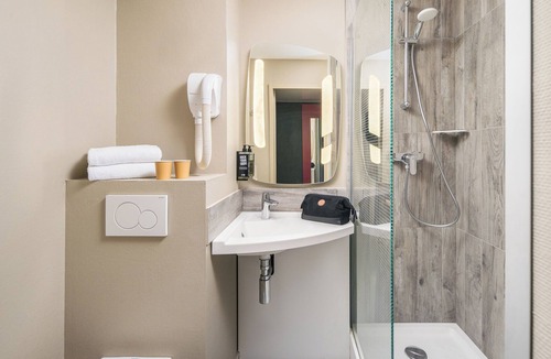 Limas Hotel | ibis Lyon Villefranche sur Saone