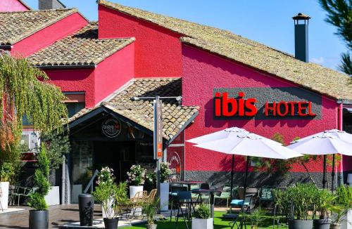Chaintre Hotel | ibis Macon Sud Crêches
