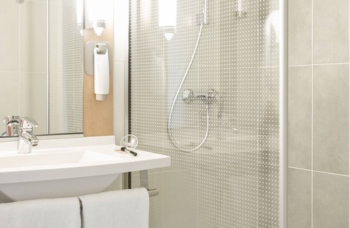 Saint-Charles Hotel | Ibis Marseille Centre Gare Saint Charles