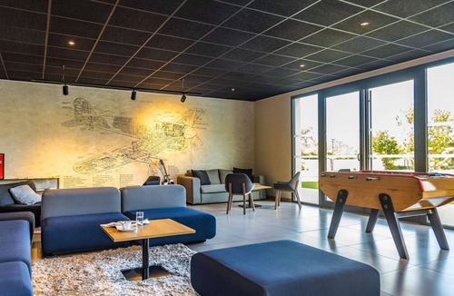 Marignane Hotel | Ibis Marseille Marignane Technopole