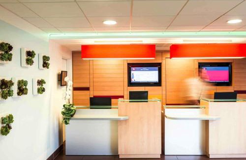 Massy Hotel | ibis Massy