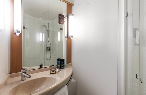 Montbeliard Hotel | ibis Montbeliard