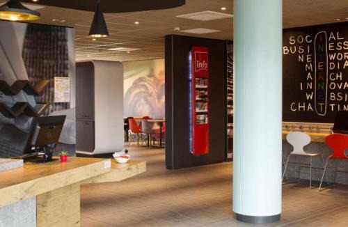 Montceau-les-Mines Hotel | ibis Montceau les Mines