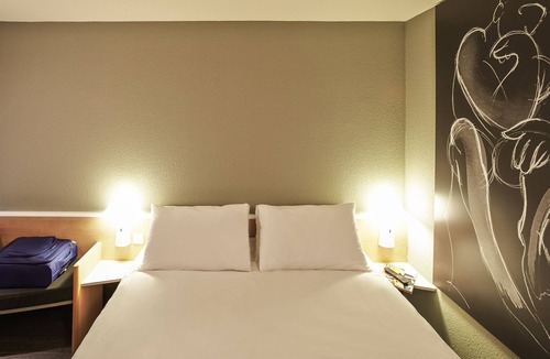 Sausheim Hotel | ibis Mulhouse Ile Napoléon