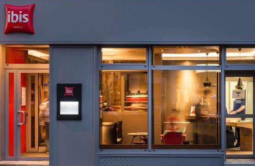 Quartier de la Folie-Mericourt Hotel | ibis Paris Avenue de la Republique