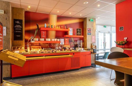 Billancourt–Rives de Seine Hotel | ibis Paris Boulogne Billancourt