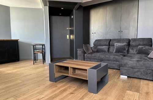 Saint-Ouen Hotel | ibis Paris Nord Porte de Saint Ouen