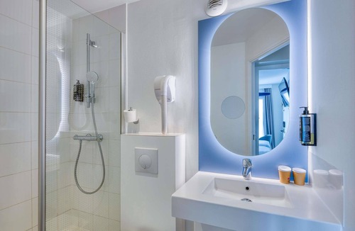 11th Arrondissement Hotel | ibis Paris Père Lachaise
