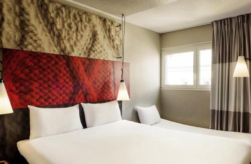 13th Arrondissement Hotel | ibis Paris Place d’Italie 13ème