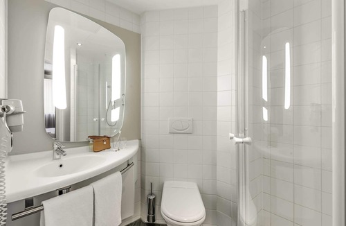 13th Arrondissement Hotel | ibis Paris Place d'Italie 13th