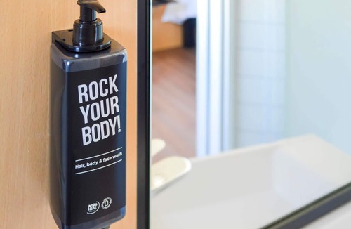 Necker Hotel | ibis Paris Tour Eiffel Cambronne 15ème