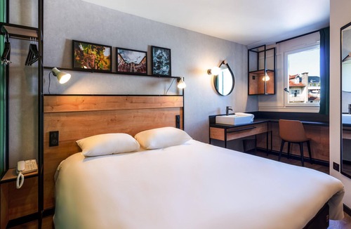 Centre Ville Hotel | ibis Pau Centre