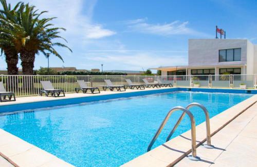 Rivesaltes Hotel | ibis Perpignan Nord Rivesaltes
