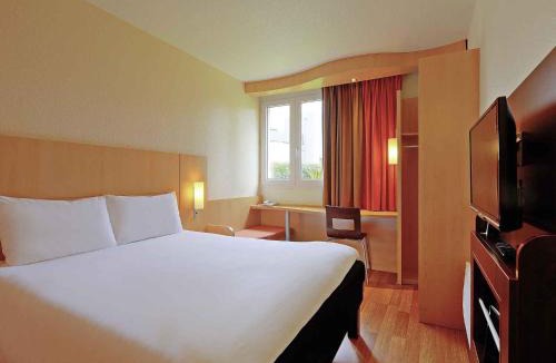 Poitiers Hotel | ibis Poitiers Beaulieu
