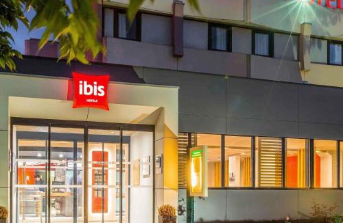 Cesson-Sevigne Hotel | ibis Rennes Cesson