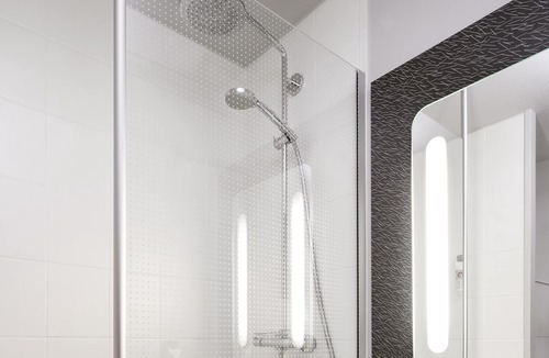 Le Coteau Hotel | ibis Roanne