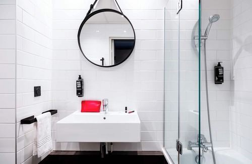 Quartier Saint-Marc - Croix de Pierre - Saint-Nicaise Hotel | ibis Rouen Centre Champ de Mars