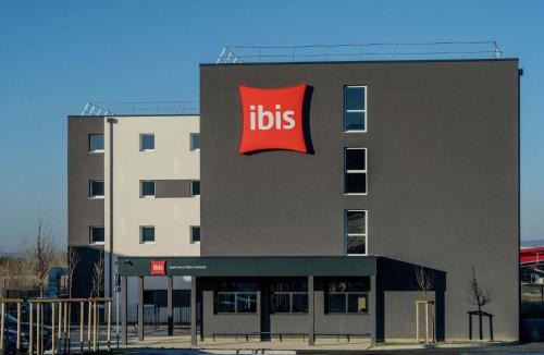 Saint-Paul-Trois-Chateaux Hotel | ibis Saint Paul Trois Chateaux
