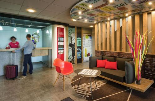 Saint-Rambert-d'Albon Hotel | ibis Saint Rambert d'Albon