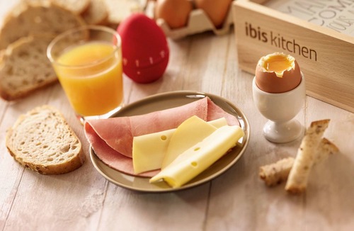 Sallanches Hotel | ibis Sallanches Porte du Mont Blanc