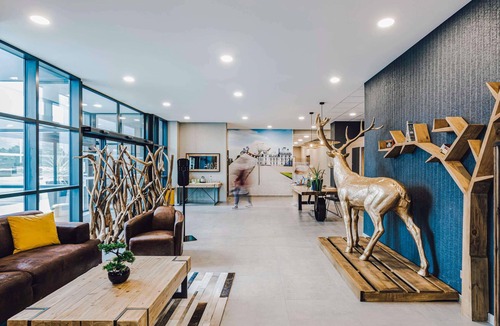 Contres Hotel | ibis Styles Contres Cheverny