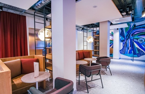 Albertville Hotel | ibis Styles Albertville