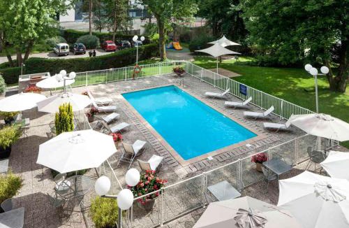 Saint-Jean-Baptiste Hotel | ibis Styles Besançon