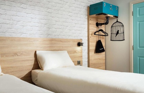 Oldbury Hotel | ibis Styles Birmingham Oldbury