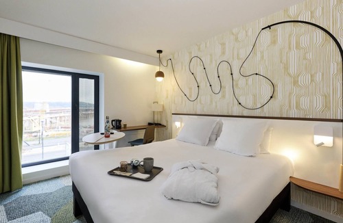 Begles Hotel | ibis Styles Bordeaux Begles Arena