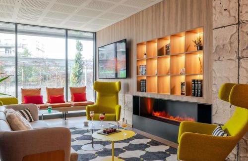 Lormont Hotel | IBIS STYLES BORDEAUX LORMONT