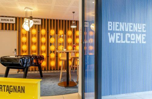 Lormont Hotel | IBIS STYLES BORDEAUX LORMONT