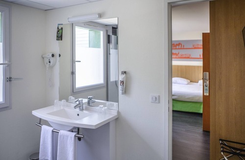 Bourbon-Lancy Hotel | ibis Styles Bourbon Lancy