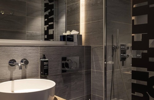 Bourg-la-Reine Hotel | ibis Styles Bourg La Reine