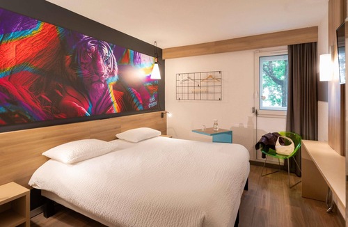 Brive-la-Gaillarde Hotel | ibis Styles Brive La Gaillarde