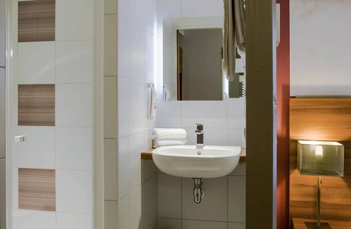 Castres Hotel | ibis Styles Castres