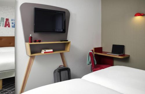 Le Coudray Hotel | ibis Styles Chartres Métropole
